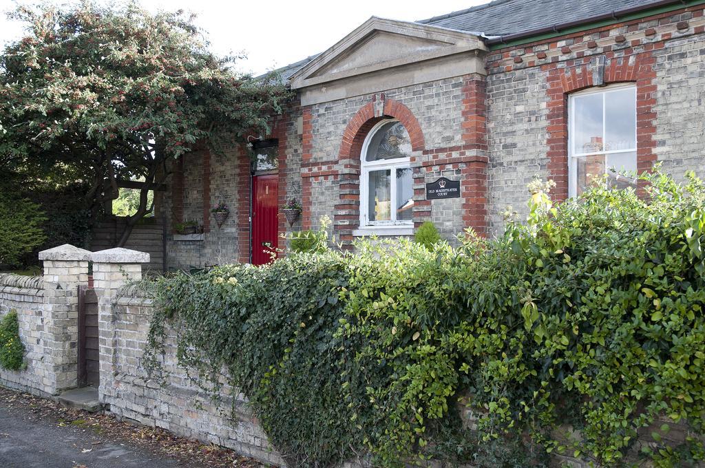 The Old Magistrates Court Bed & Breakfast Melbourn Eksteriør bilde
